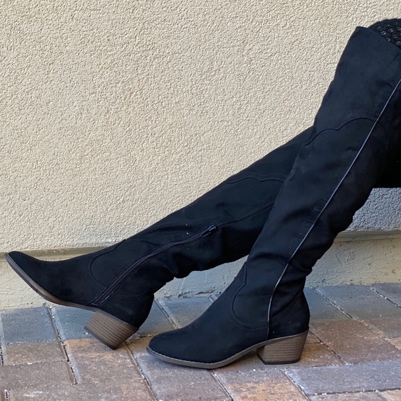 Black Western Style Over The Knee Low Heel Boots - Picture 8 of 12
